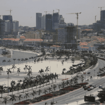 World-class city making in Africa – a view from Angola through the redevelopment of the Bay of Luanda